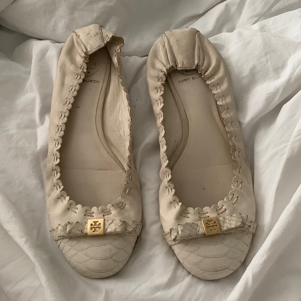 White Tory Burch Flats